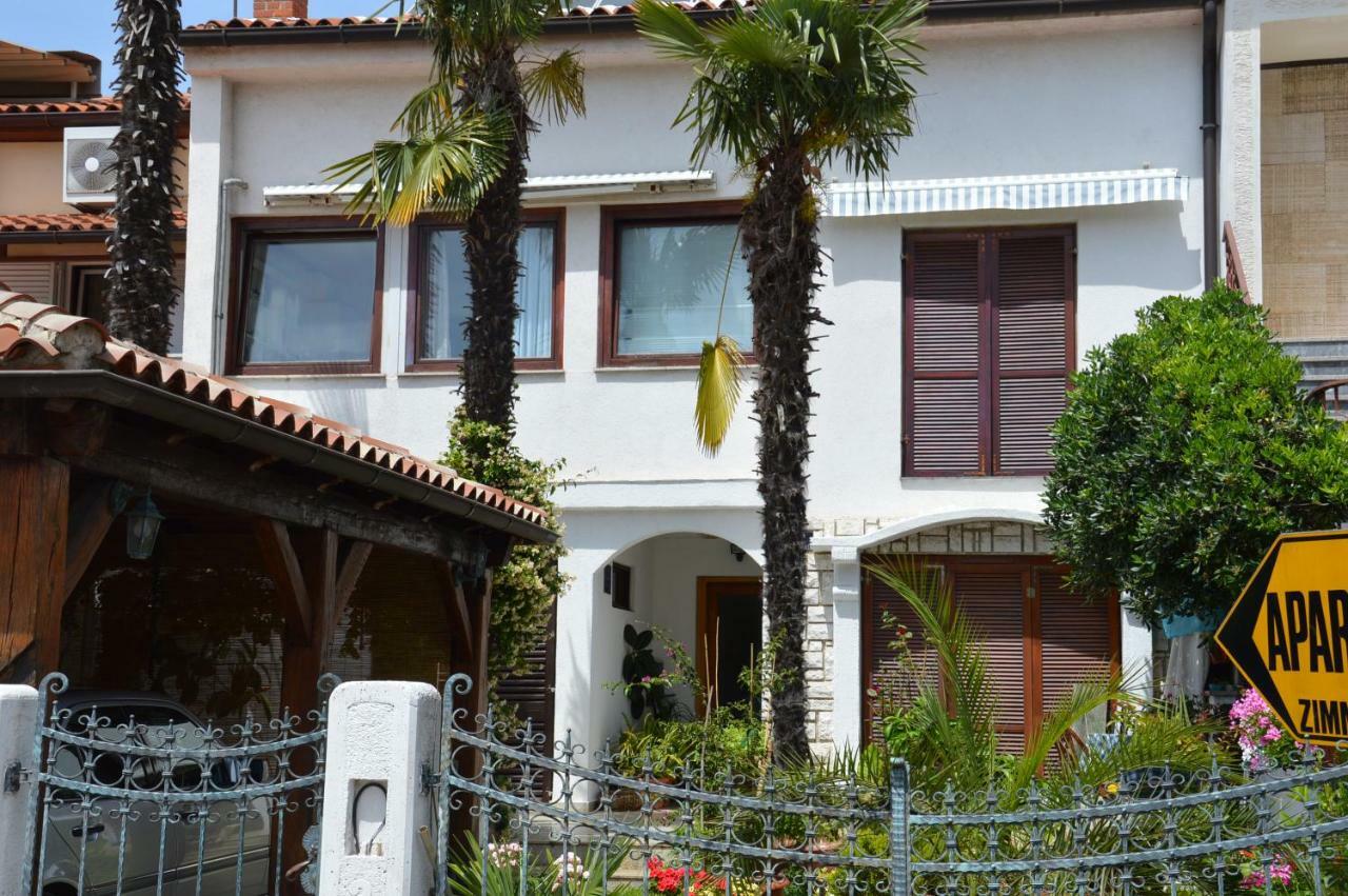 Hous Mira Daire Poreč Dış mekan fotoğraf